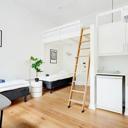 Charming In Apartment *